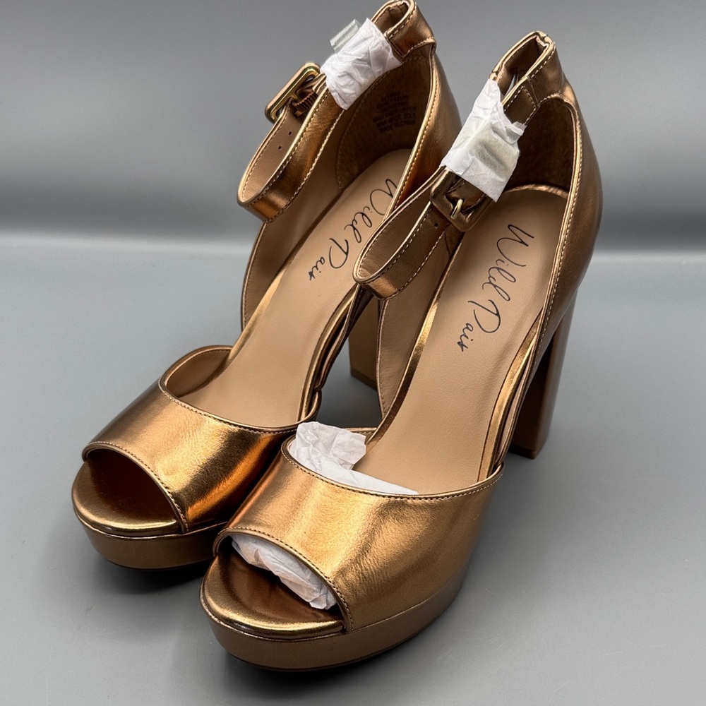 Wild Pair Women's Reemaa Round Toe Dress Sandals
